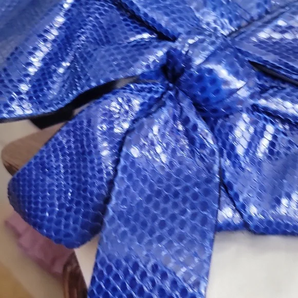 Valentino Blue Snakeskin Clutch - Picture 3 of 13